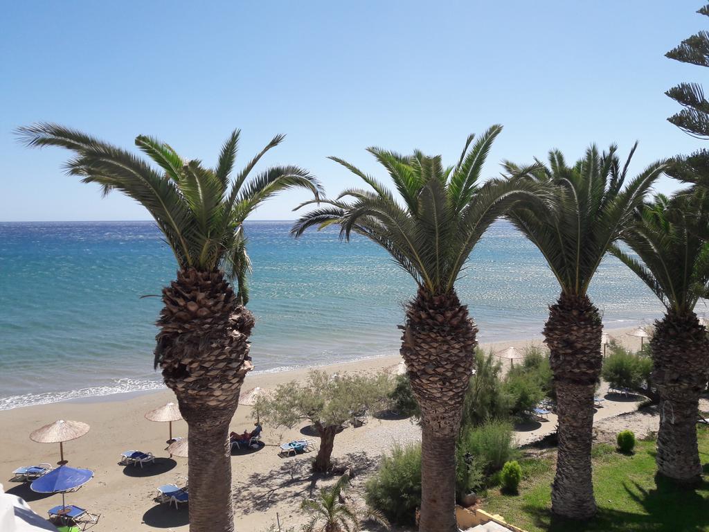 Blue Ocean Apartments Makrýgialos Екстериор снимка