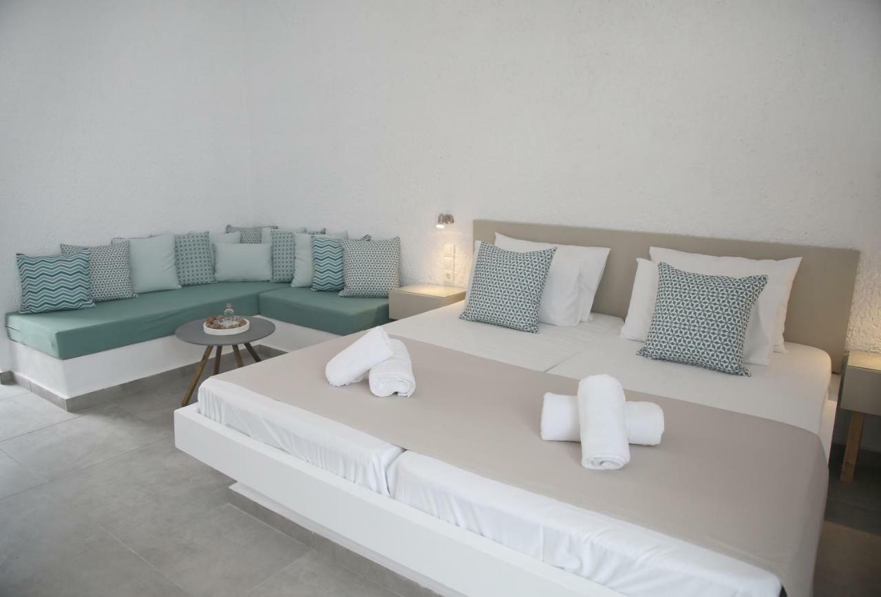 Blue Ocean Apartments Makrýgialos Екстериор снимка